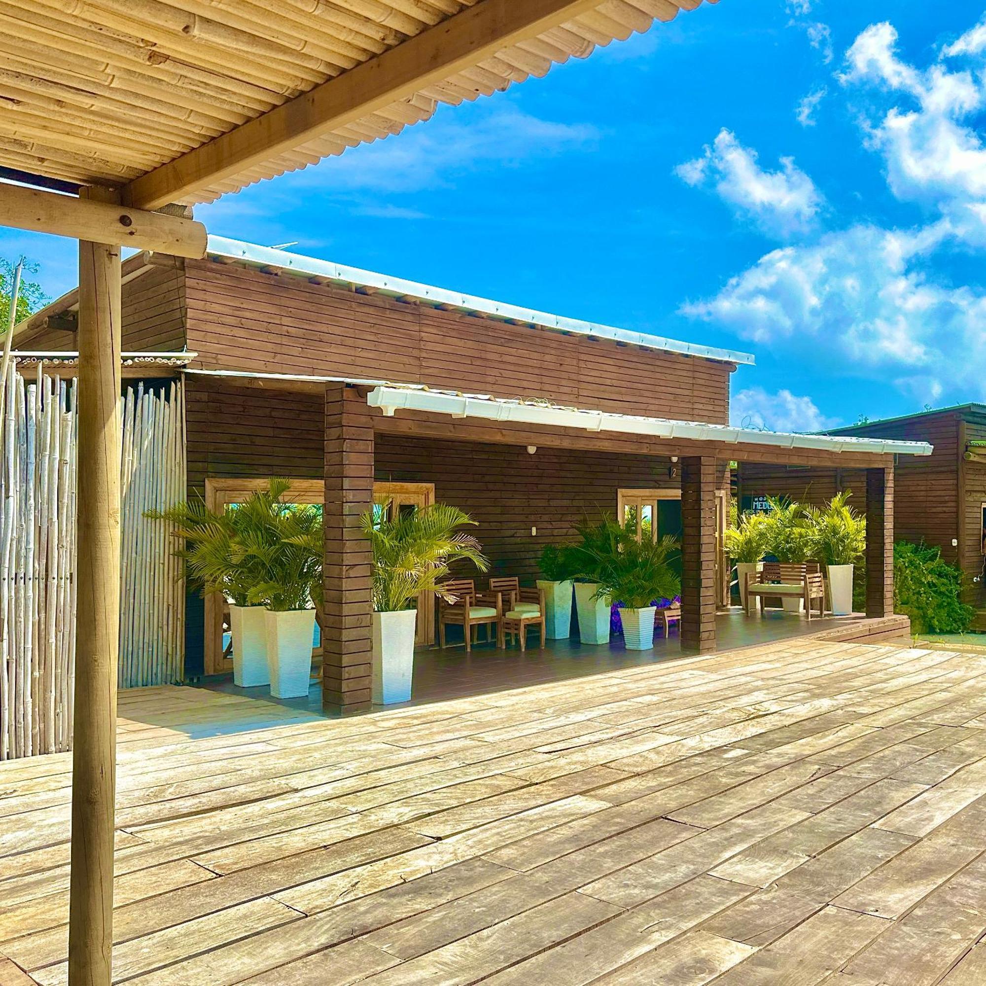 Medusa Hostel Isla Tintipan Tintipan Island Экстерьер фото